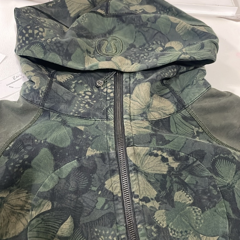 Lululemon Butterfly Biggie So Fly Scuba Jacket | Size 8